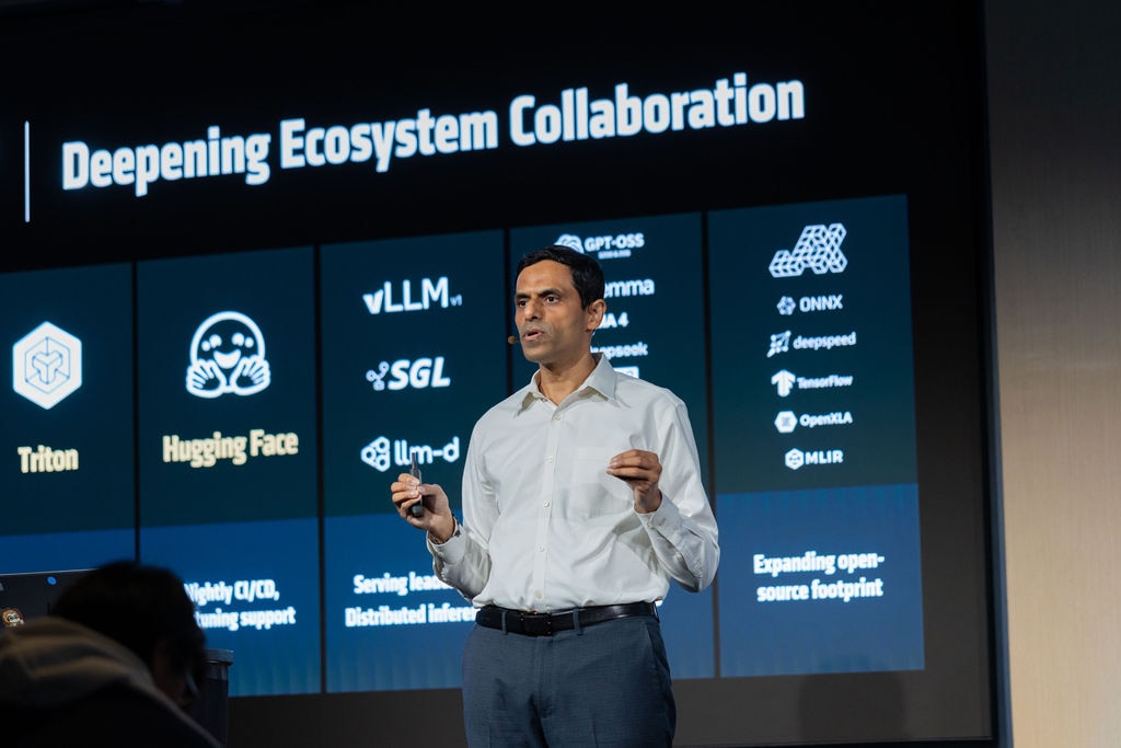 People White Black Presentation Deepening Ecosystem Collaboration