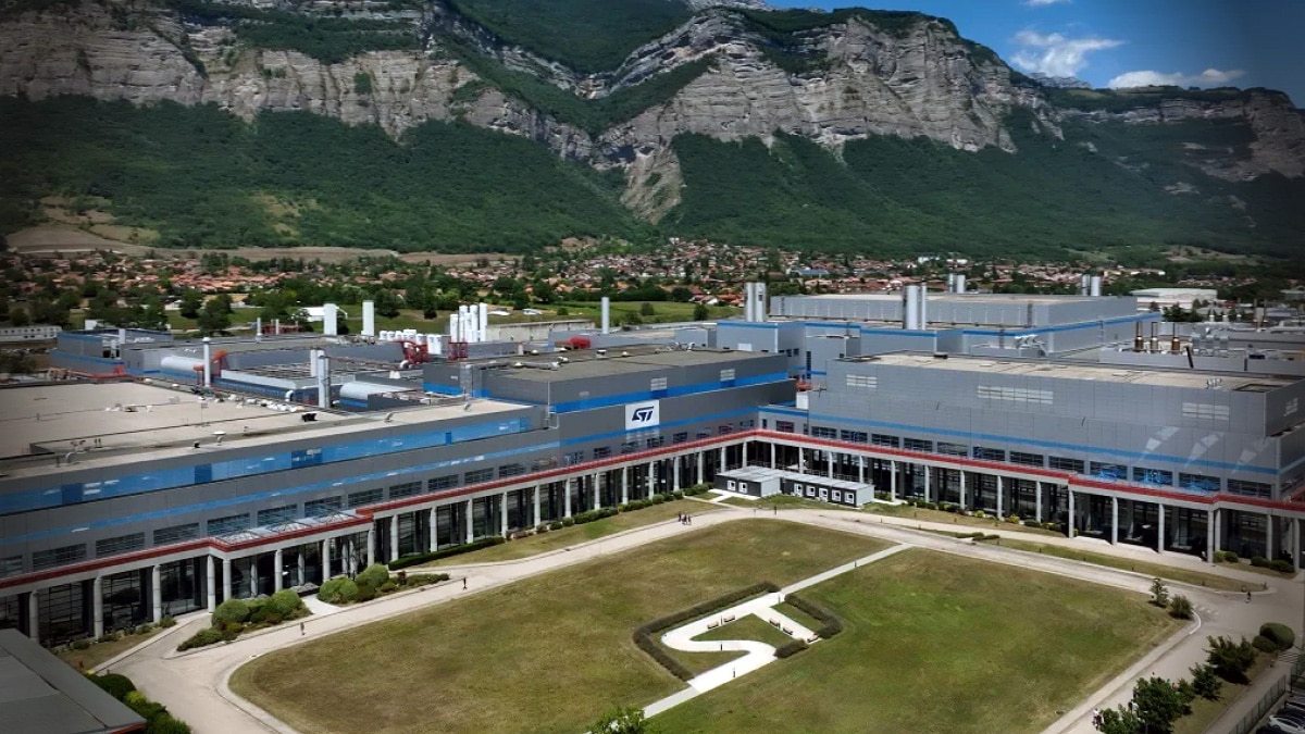 Aerial view of STMicroelectronics fabs in Crolles, France