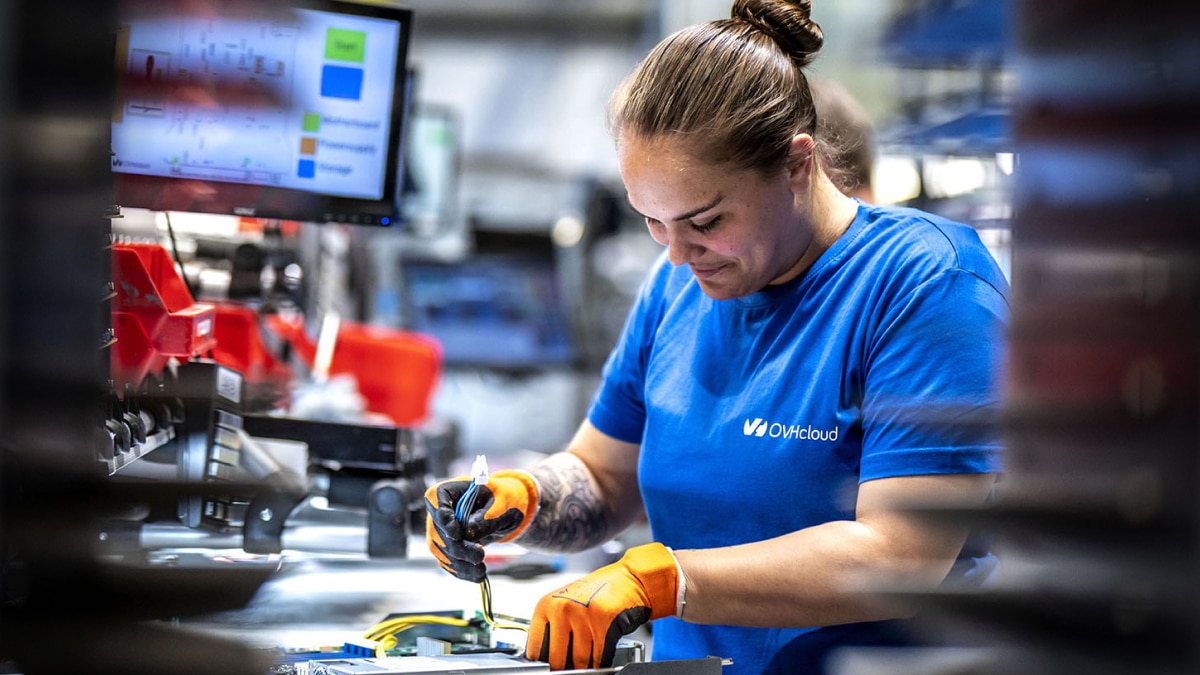 Woman working on OVHcloud server