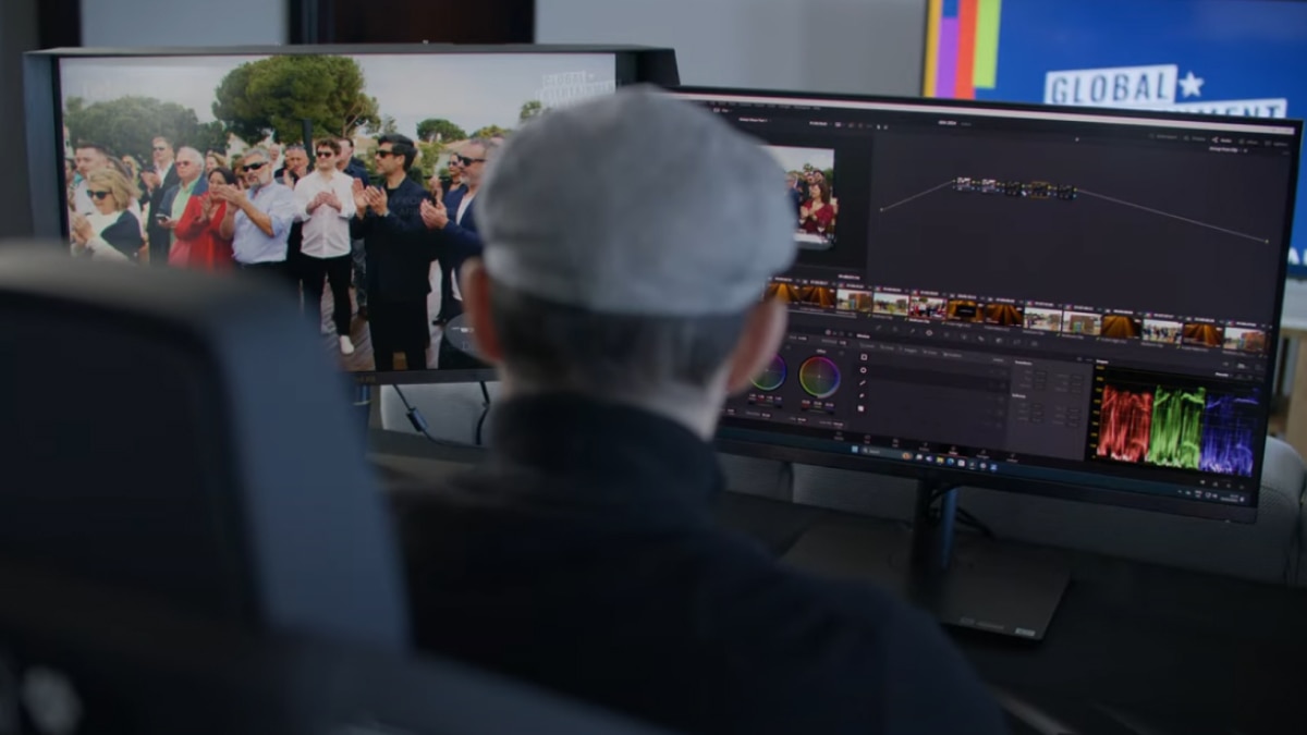 GEA Worker on Color Grading