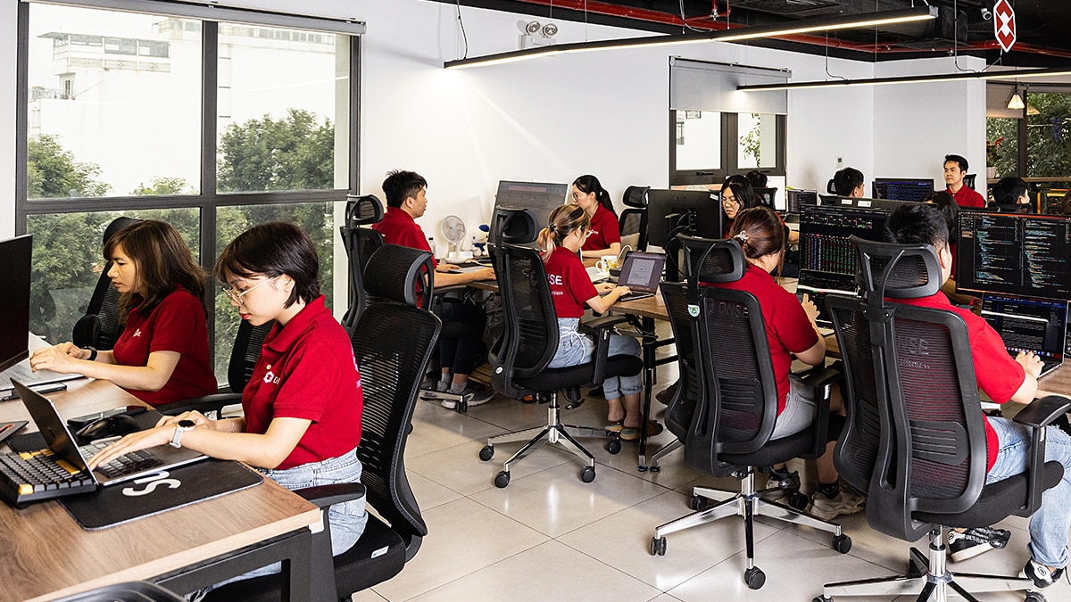 DNSE Case Study