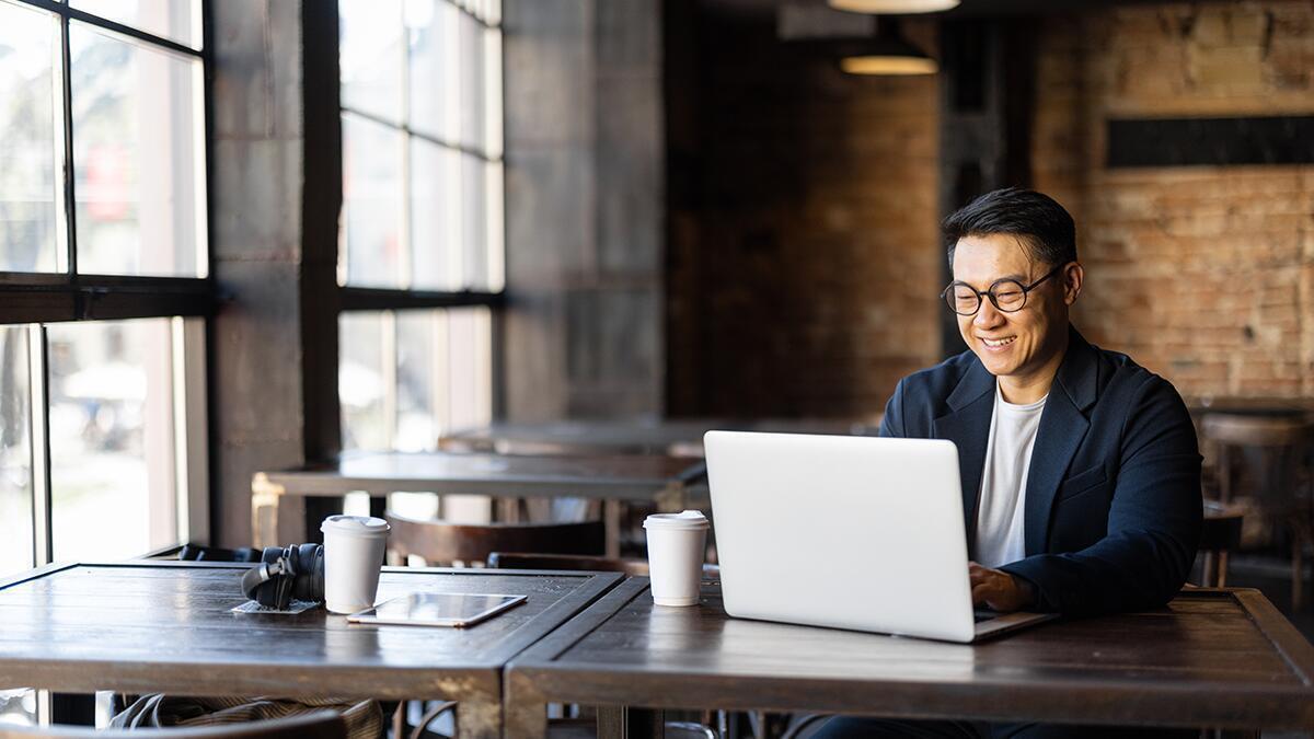 Know Your Customer: The AI User and Tech Expert