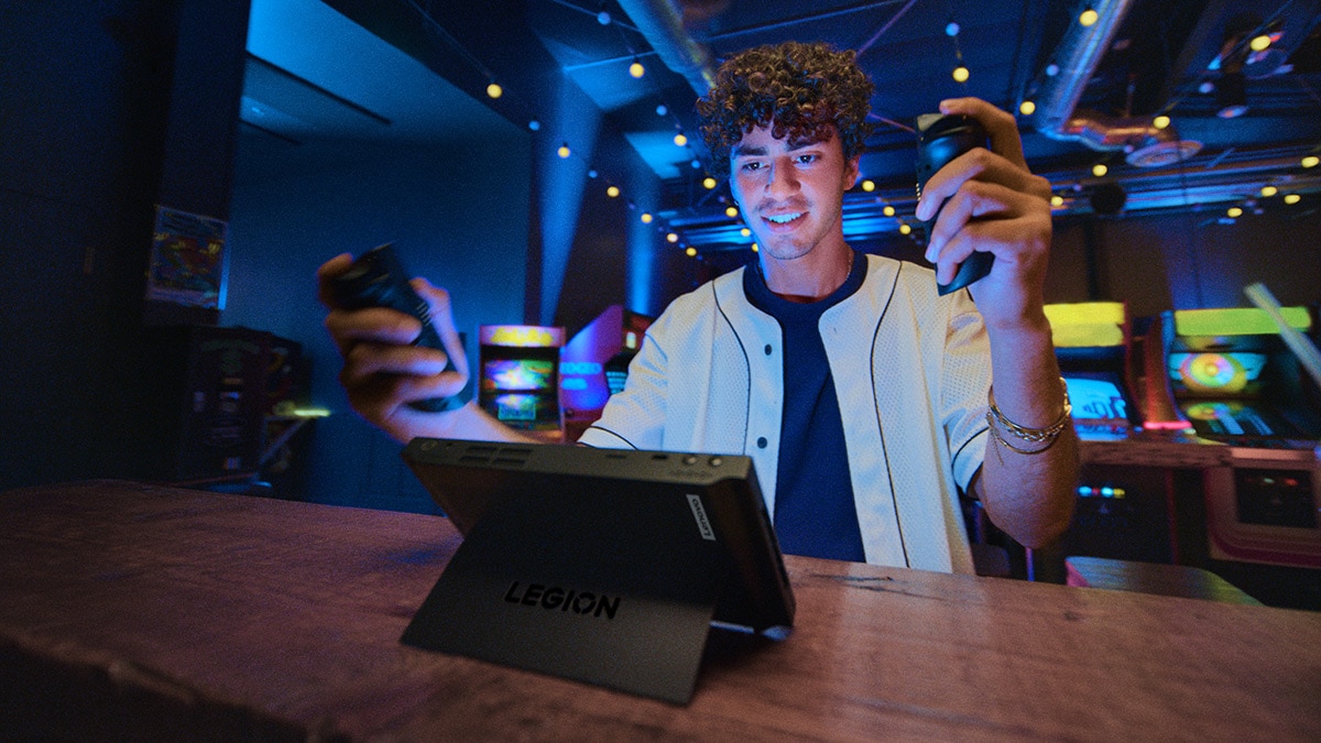 Lenovo Legion Go: Una nueva filtración confirma varias características y el  uso de la serie AMD Ryzen Z1 para el próximo portátil de juegos -   News