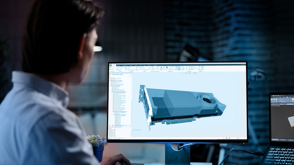 Male using PTC® Creo® software
