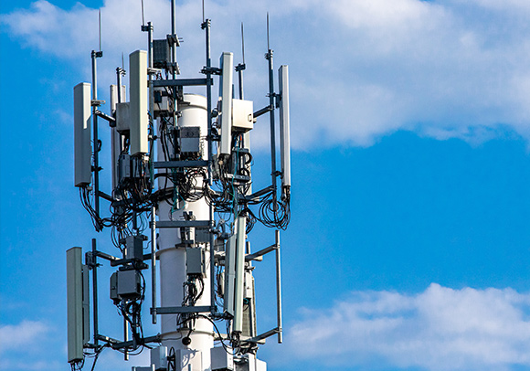 5G tower 5g-wireless.png