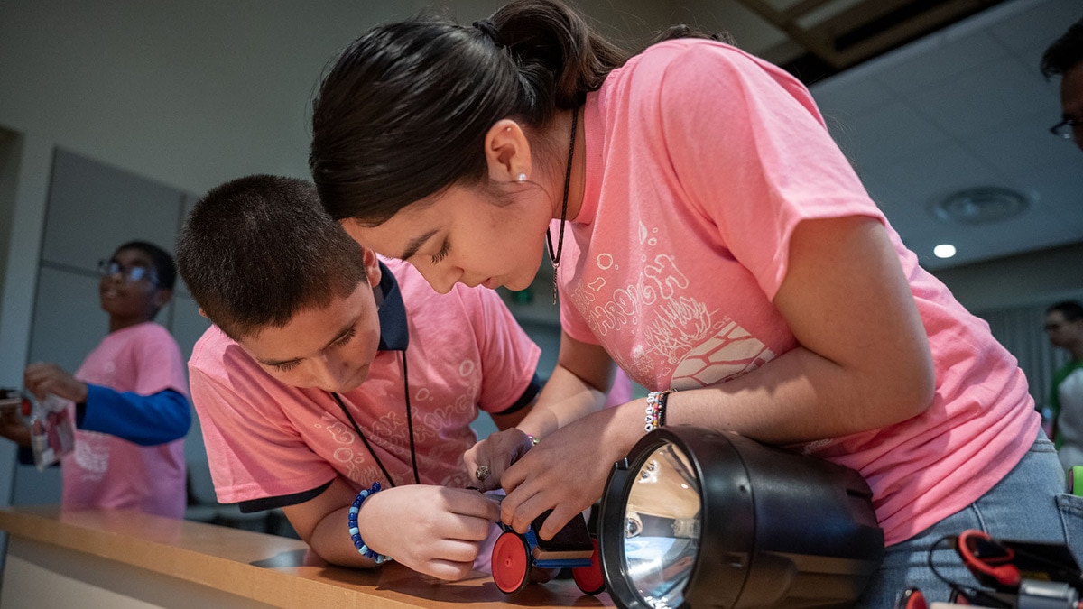 Boy and Girl working together at an AMD STEM Learning Lab